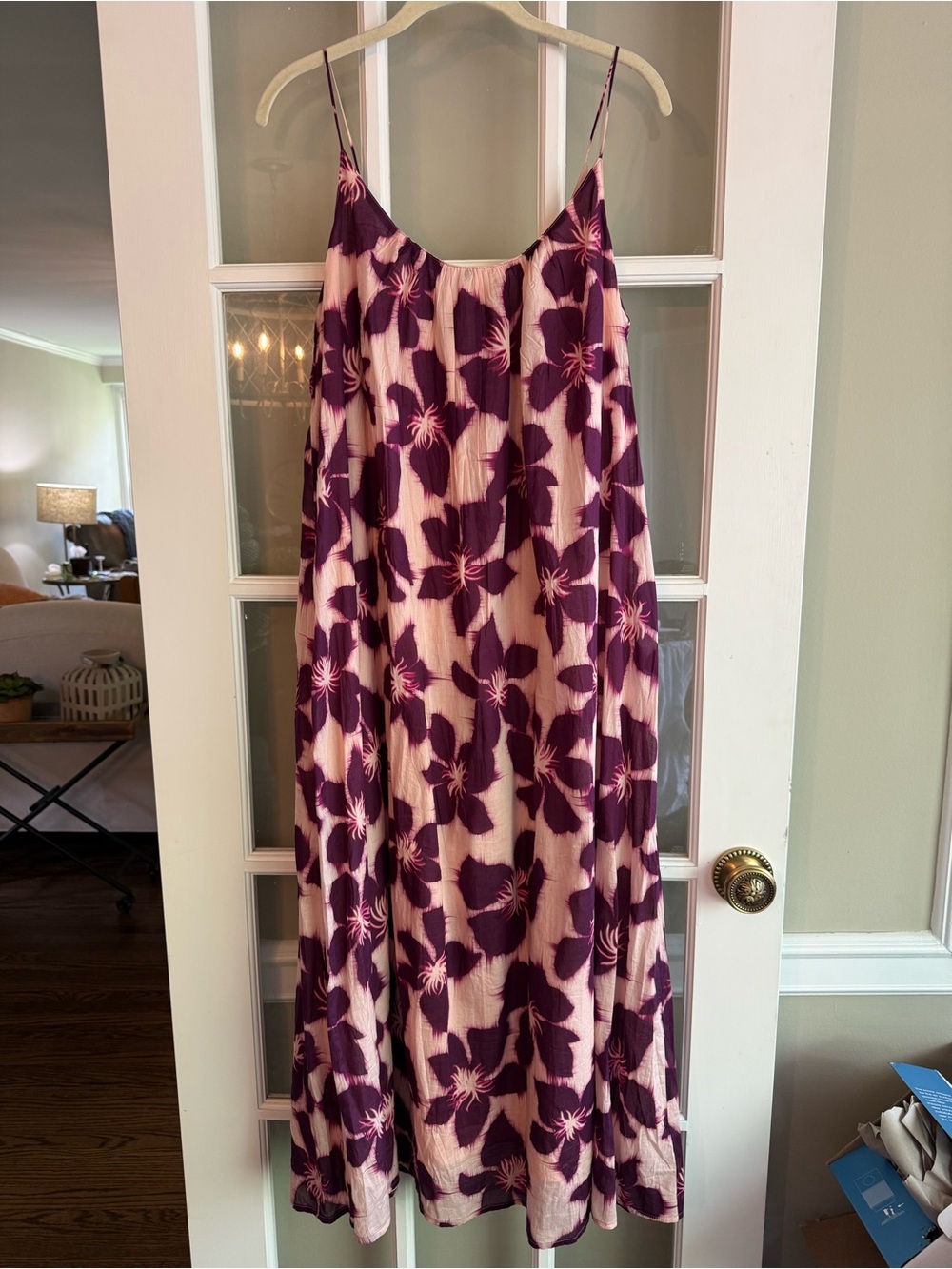 New with Tags Velvet by Graham & Spencer Midi Dress Pink Size Medium Floral - Picture 3 of 9